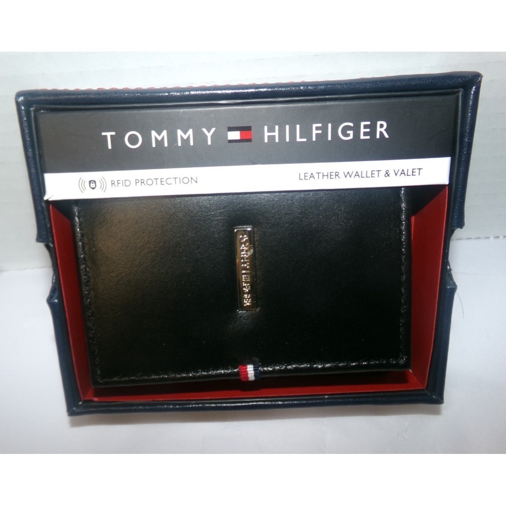 NIB Tommy Hilfiger Men's Trifold Leather Wallet~BLACK